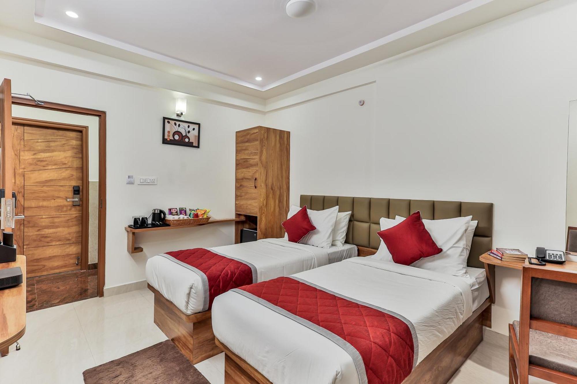 The Auberge Boutique Hotel - Manyata Tech Park 벵갈루루 외부 사진