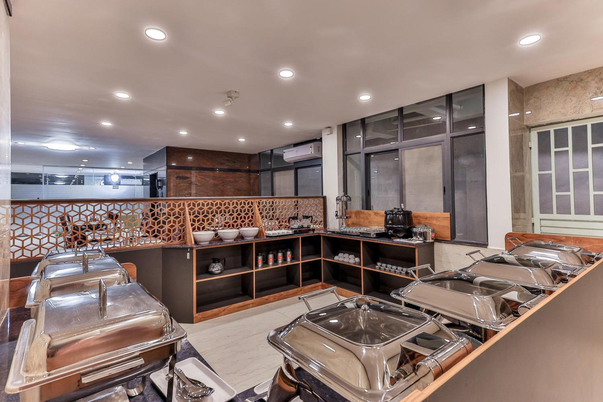 The Auberge Boutique Hotel - Manyata Tech Park 벵갈루루 외부 사진
