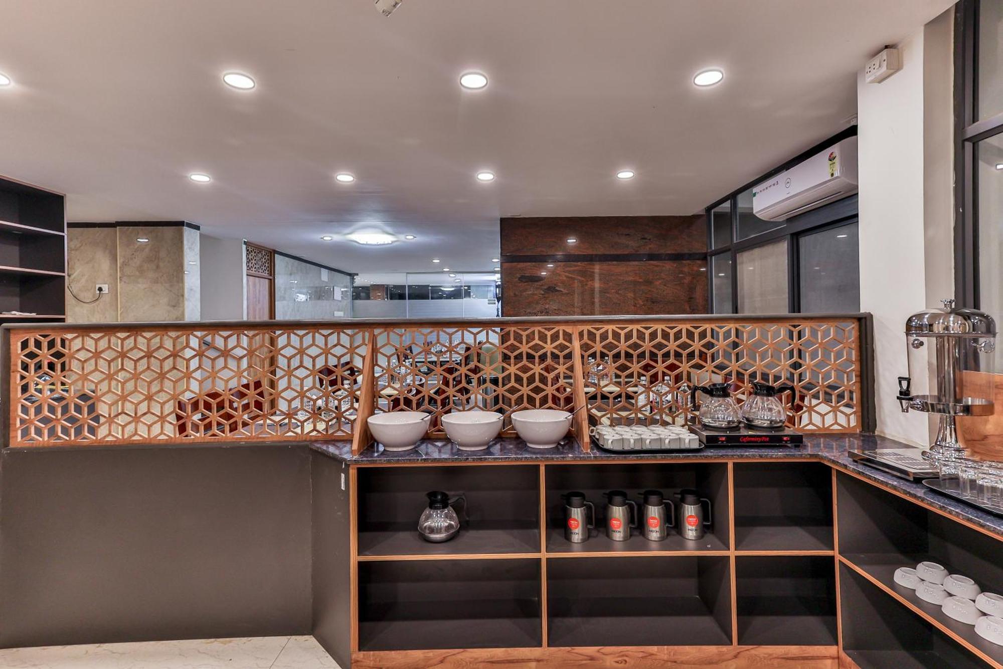 The Auberge Boutique Hotel - Manyata Tech Park 벵갈루루 외부 사진
