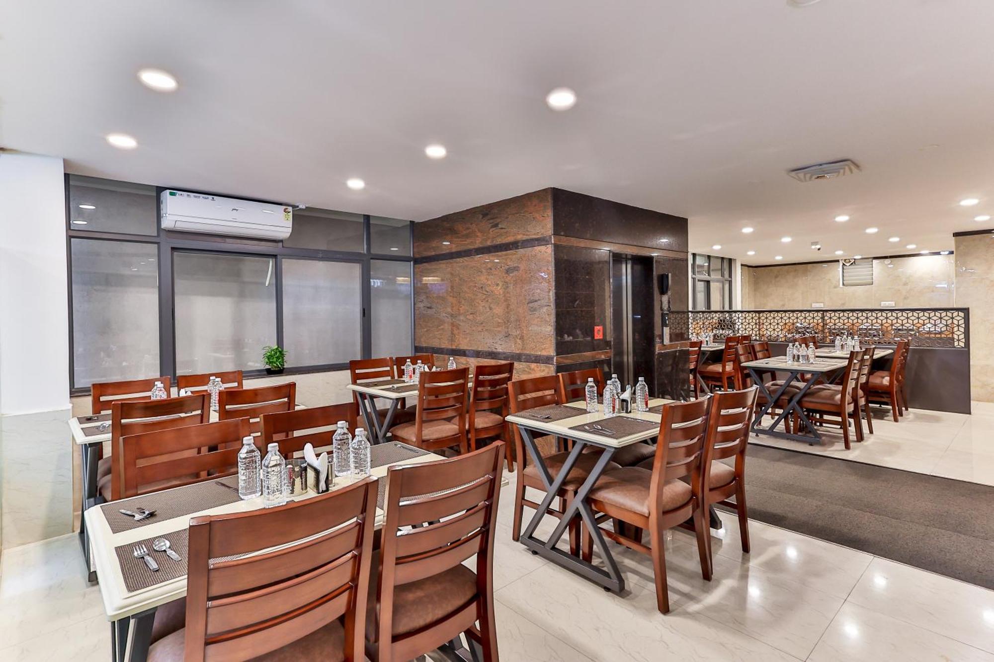 The Auberge Boutique Hotel - Manyata Tech Park 벵갈루루 외부 사진